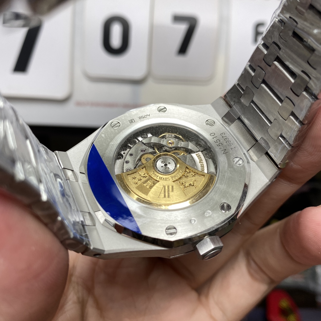 Audemars Piguet Royal Oak Offshore Series 15454BC.GG.1259BC.03, Frosted Gold Case Black Dial, 37mm size.