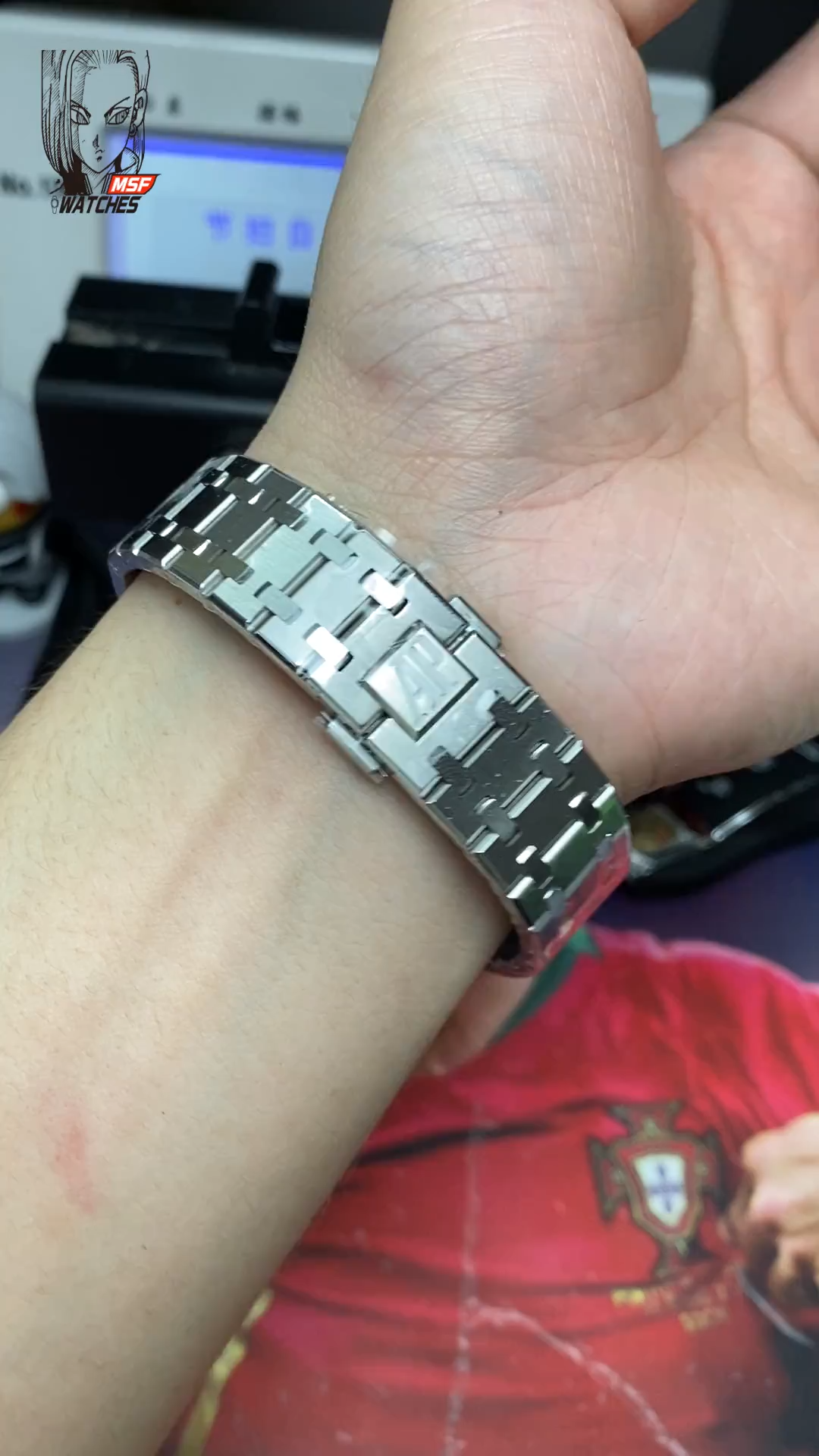 Audemars Piguet Royal Oak Offshore Series 77450ST.OO.1361ST.02, White Dial Steel Bracelet, 34mm size.WOMEN