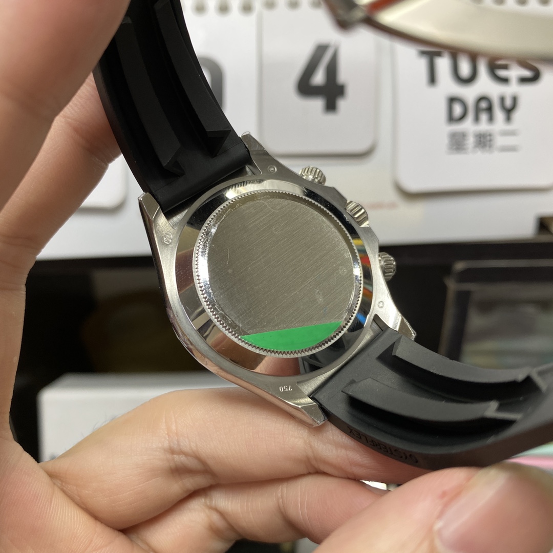 Rolex Cosmograph Daytona Series 116519-L(FC), Platinum Panda Dial White Face Black Bezel Roman Numerals, 40mm size.