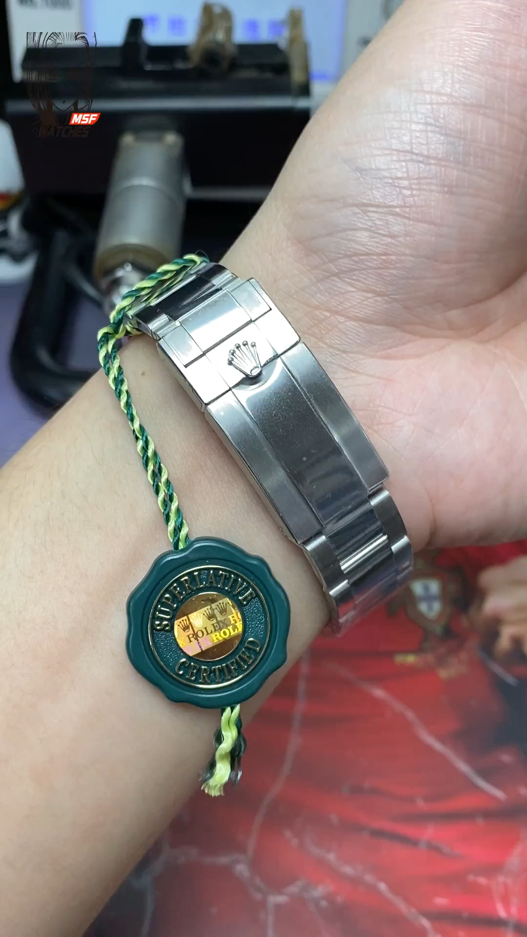 Rolex Cosmograph Daytona Series with white dial 904L steel Bezel, 40 mm size.