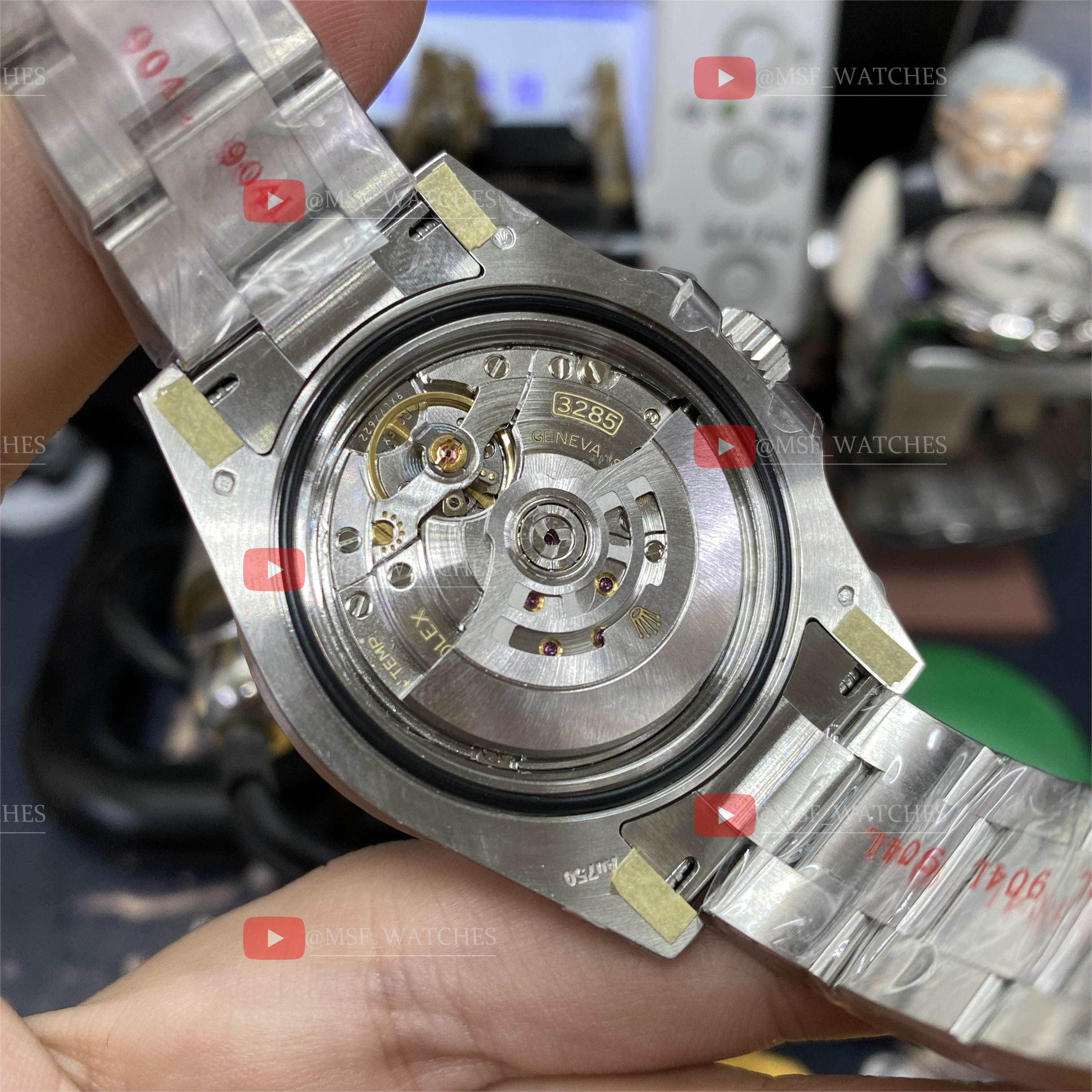 Rolex GMT-Master II series m126710blro-0001, Pepsi bezel features a five-link Jubilee bracelet a red and blue ceramic bezel a black dial and a red GMT hand, 40mm size.