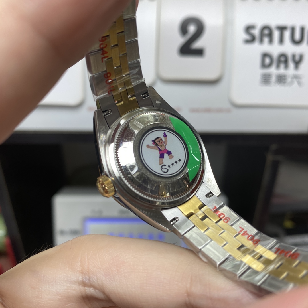 Rolex Datejust Series m278273-0028, Two-Tone Gold Case Mother-of-Pearl Dial, 31mm size, Jubilee stainless steel bracelet.