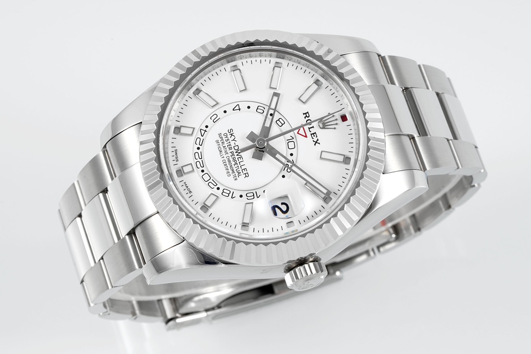Rolex SKY-DWELLER series white Dial Steel Bracelet ,Month Date and GMT Dual Time Zone Functions, 42mm Size.