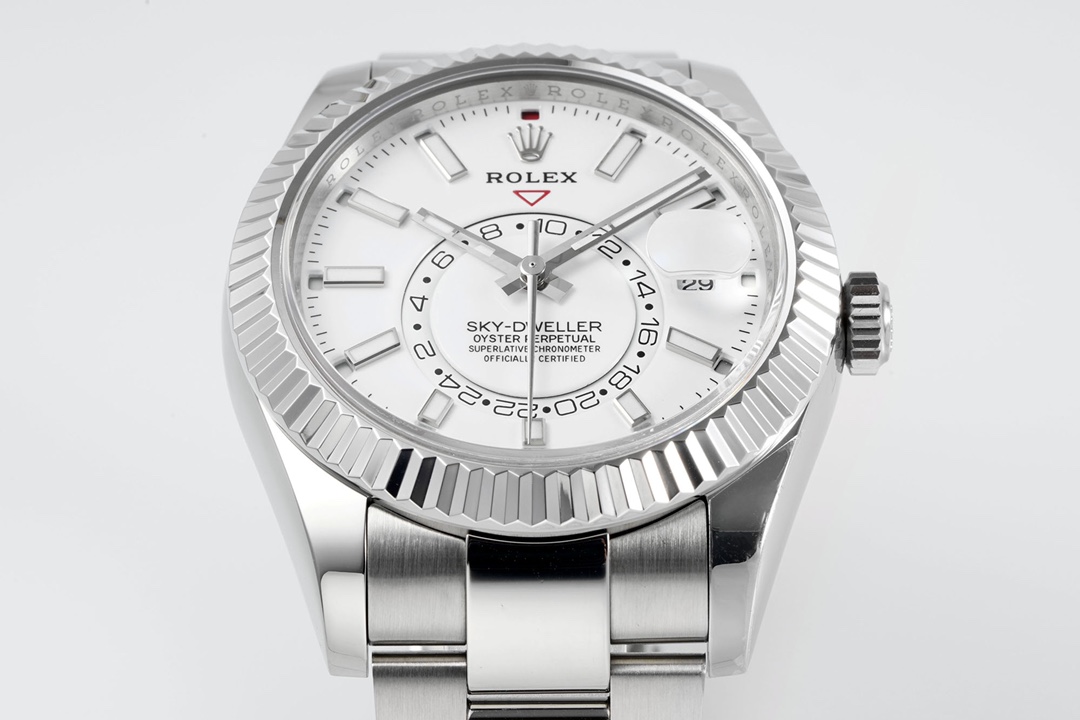 Rolex SKY-DWELLER series white Dial Steel Bracelet ,Month Date and GMT Dual Time Zone Functions, 42mm Size.