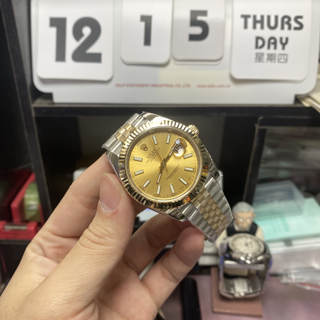 Rolex Datejust Series m126333-0010, Two-Tone Gold Case with Gold Dial, featuring an 18K gold case, 41mm size.