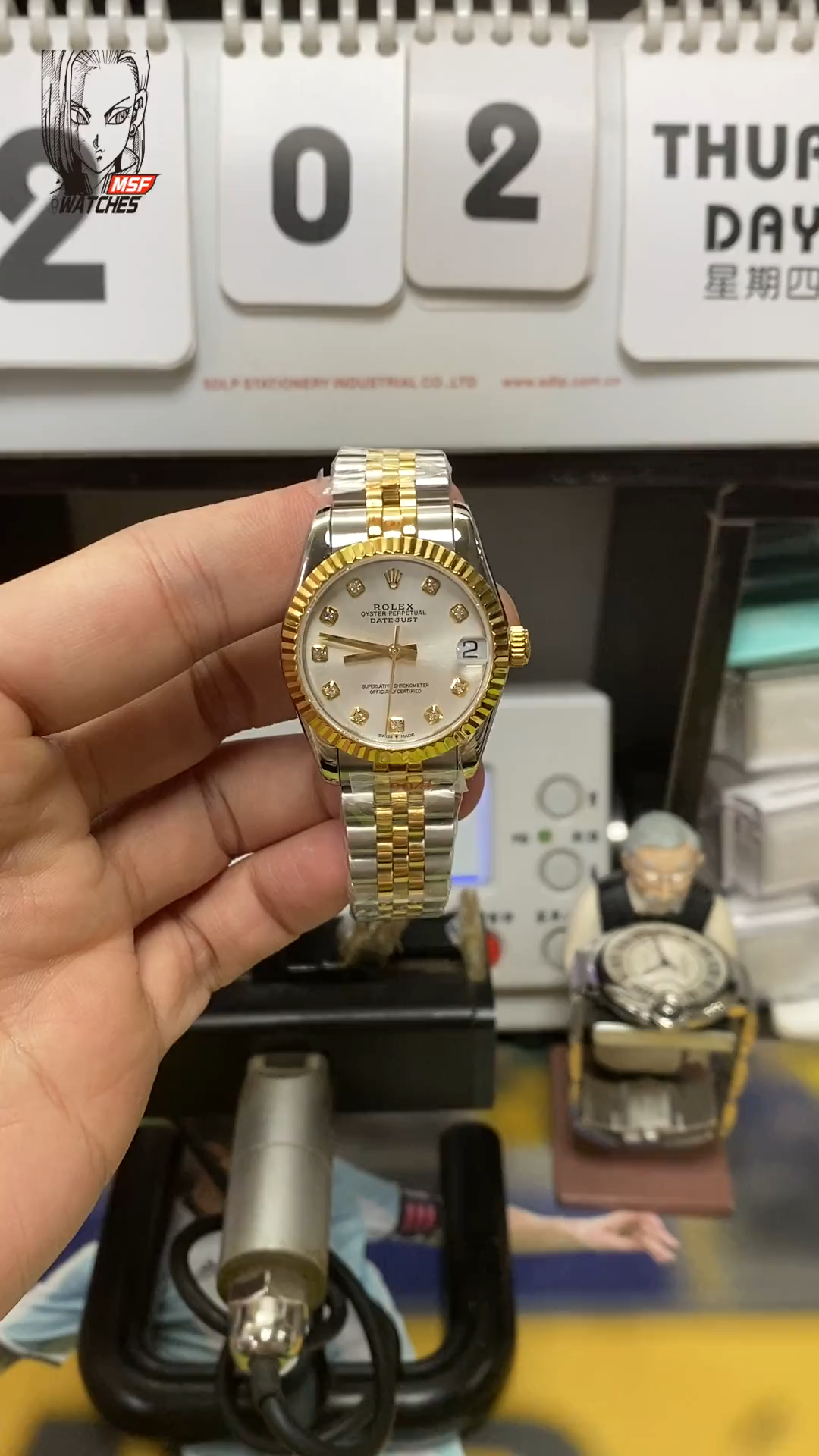 Rolex Datejust Series Intergold shell white square drill graduated, 28mm Size