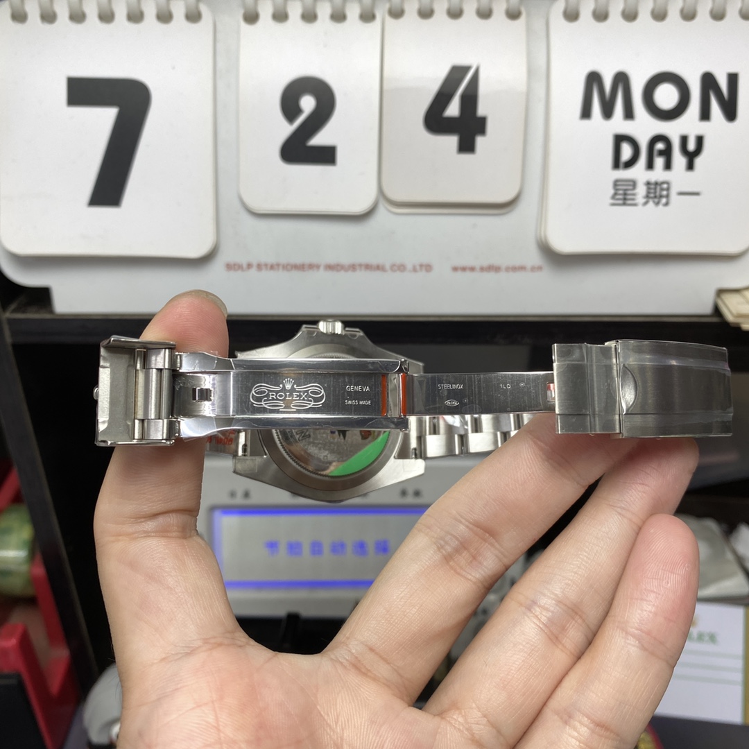 Rolex Submariner Series 114060-0002, No-Date Black Submariner, 40mm size.