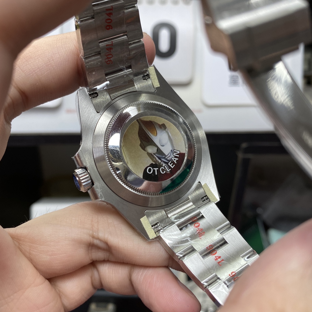 Rolex Submariner Series m126610ln-0001, Blackwater Ghost Added the function of reverse calendar adjustment, 41mm size.