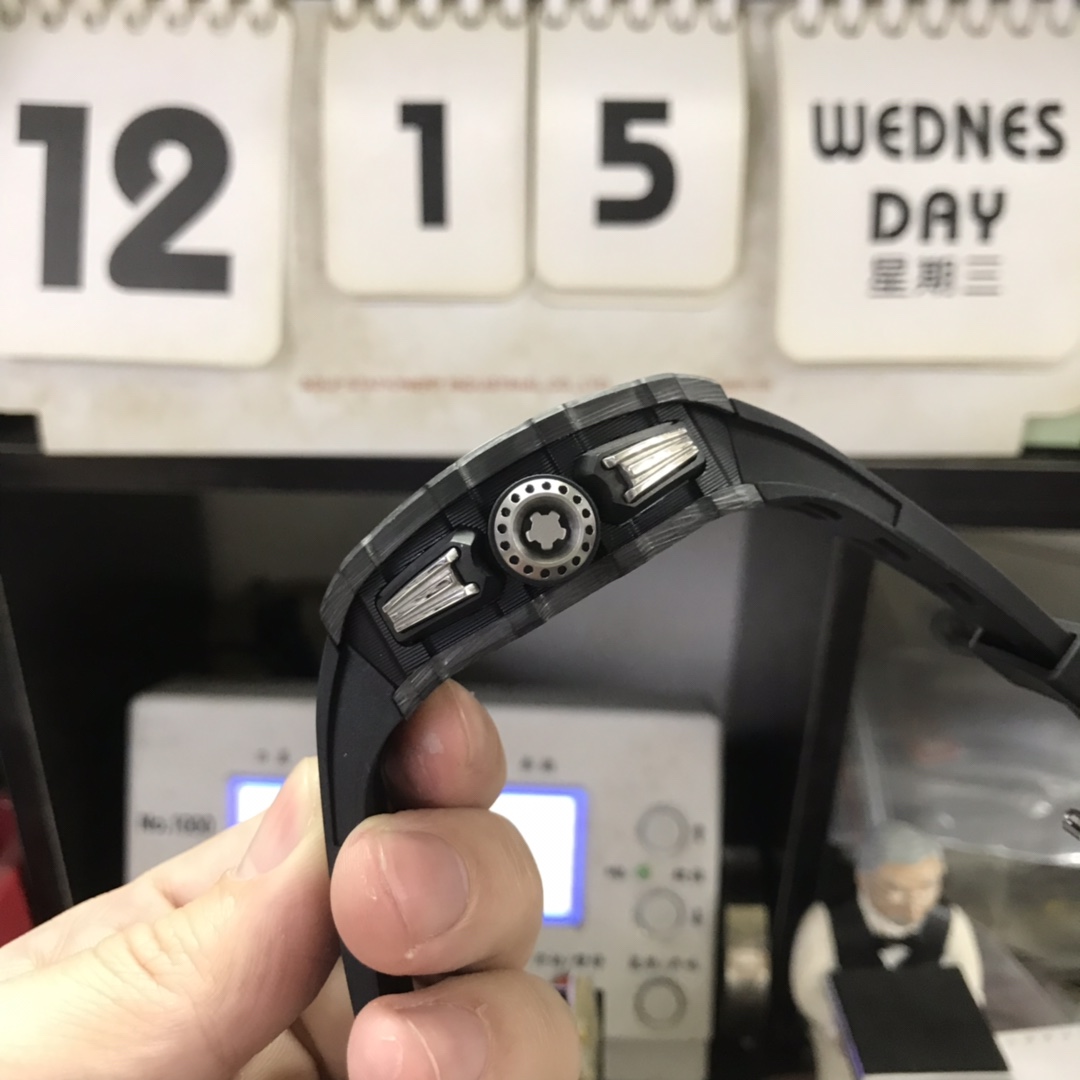 Richard Mille Men's Collection series RM 11-02 SHANGHAI, Black Panda Dial with Carbon Fiber Case, 50×42.70mm size