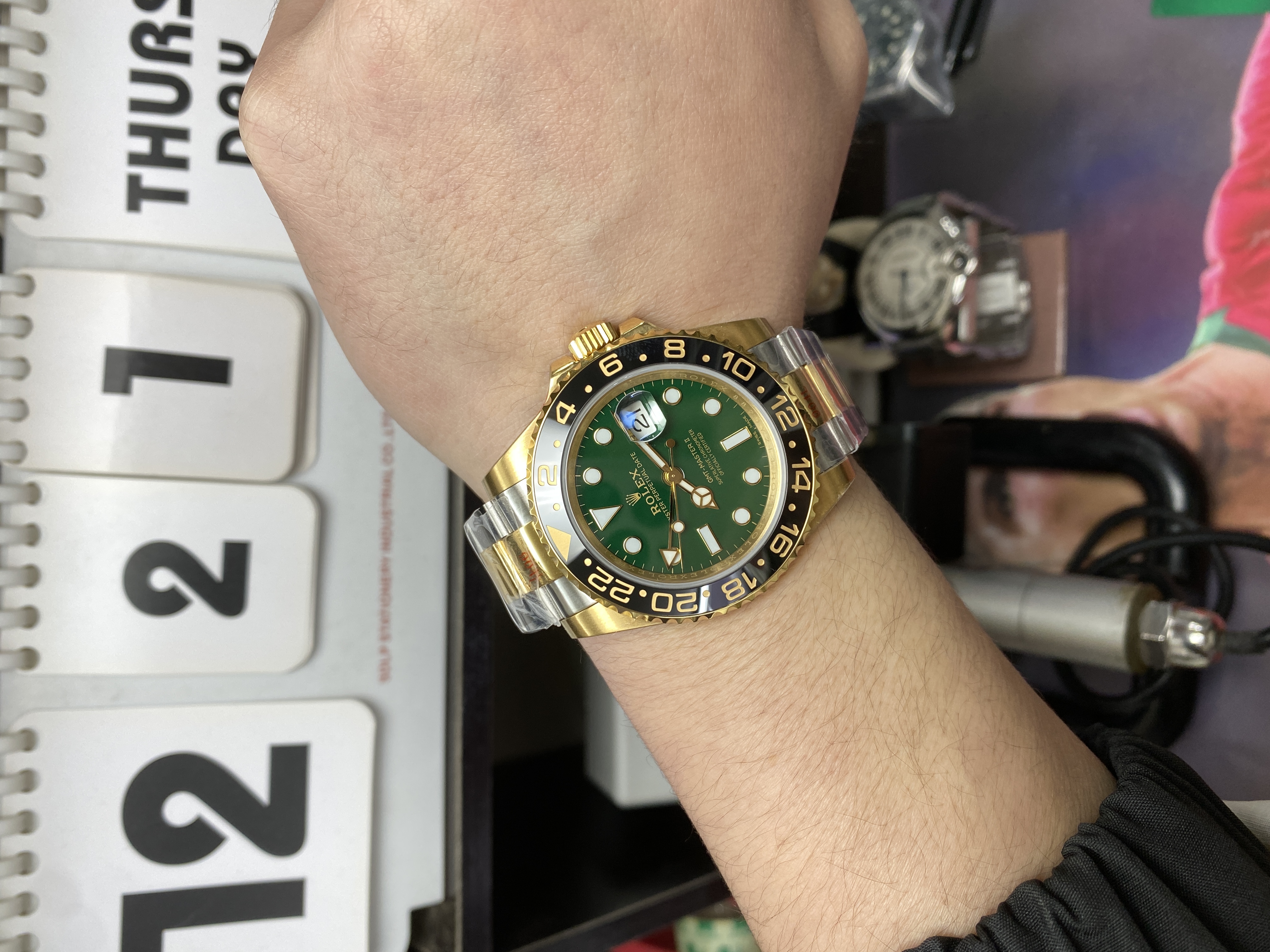 Rolex GMT-Master II Series Watch model 116718-LN-78208 Green Dial 40mm