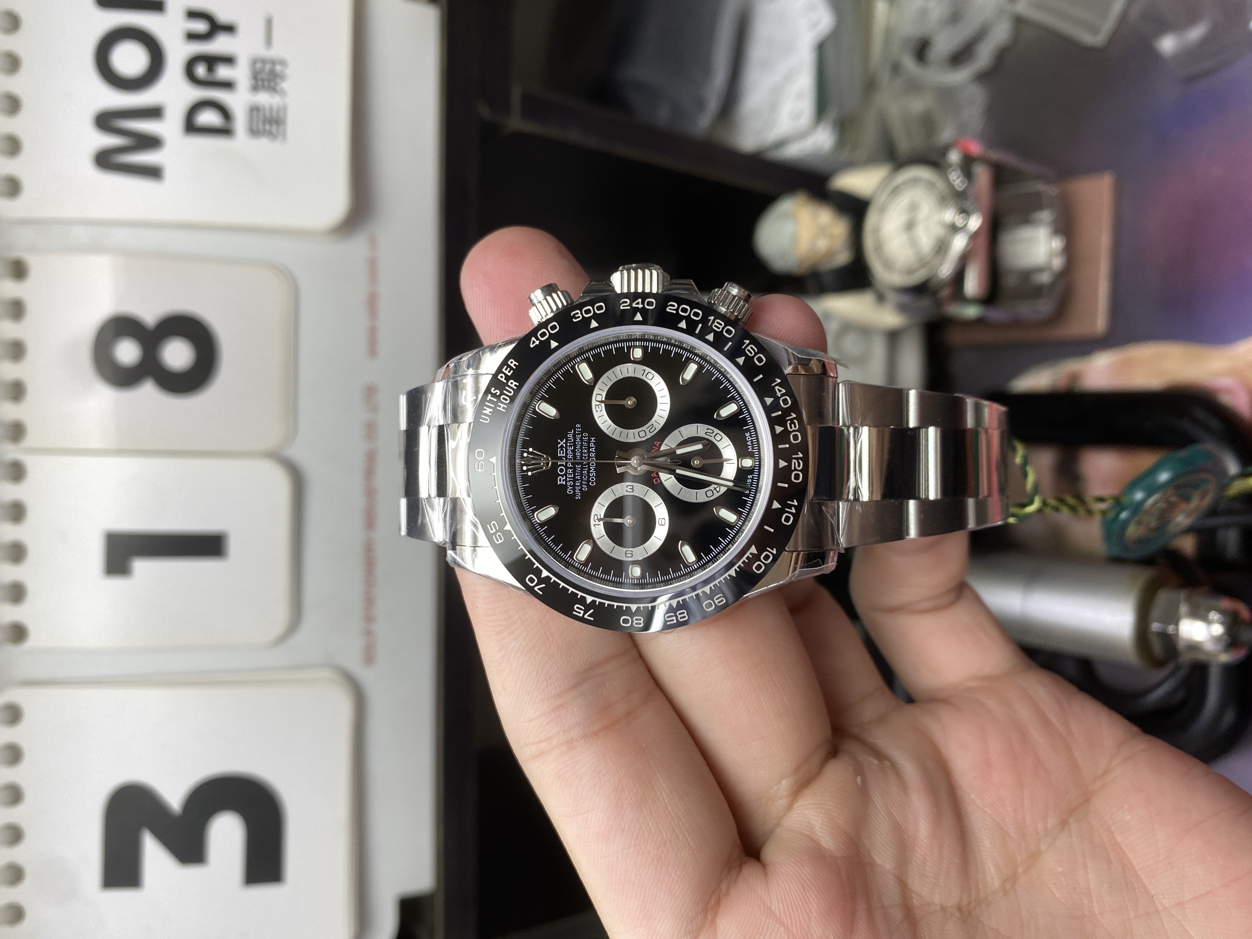 Rolex Cosmograph Daytona series Watch Model m116500ln-0002 40mm
